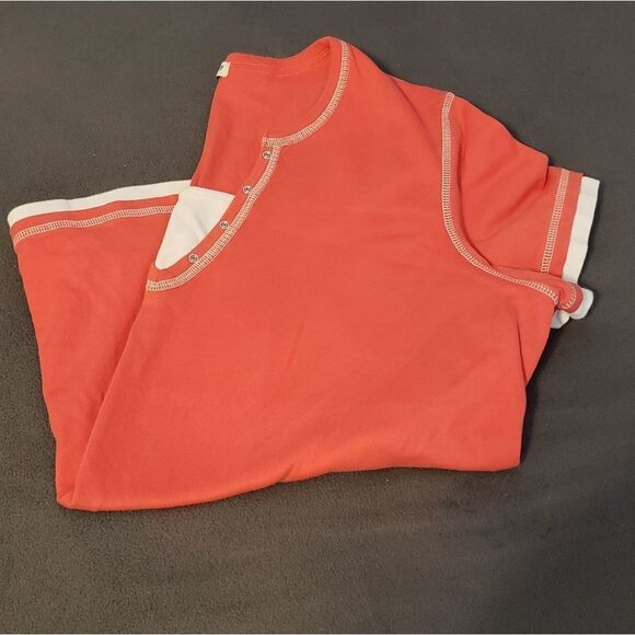 Comfy Casual Orange Tee Lightweight, 1X Perfect for every wardrobe. Like New. - Picture 10 of 15